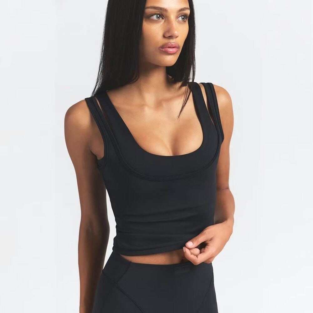 Nike Skims Matte Double Strap Scoop Tank Obsidian Size Small